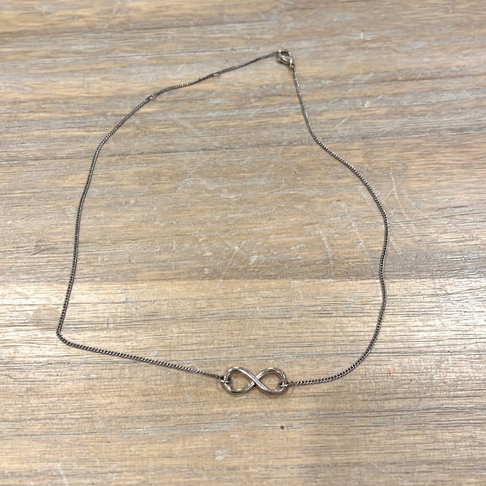 Infinity necklace (used, some wear)